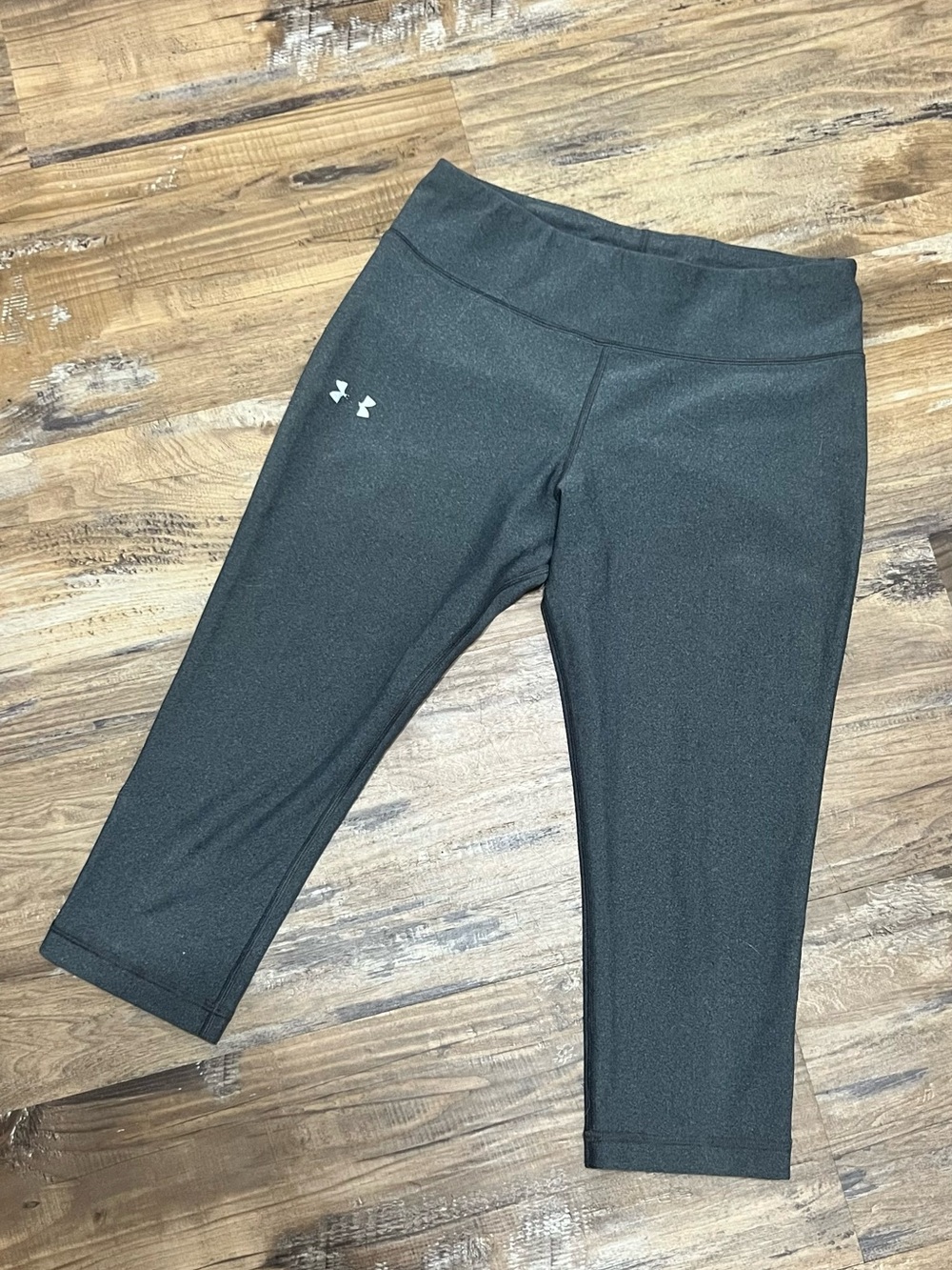Under Armour Black Girls' Capri Leggings